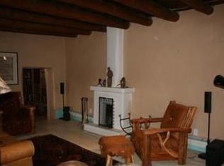 914 Camino Los Abuelos, Galisteo, NM 87540