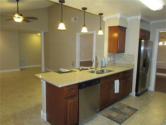 4th image of 7238 Woodbrook Dr