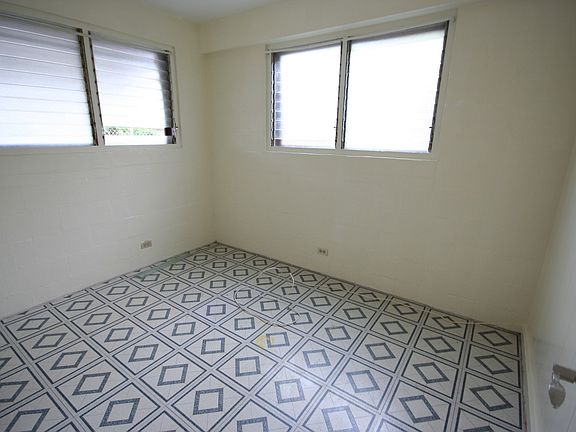 4th image of 1132 Kamaile St APT B