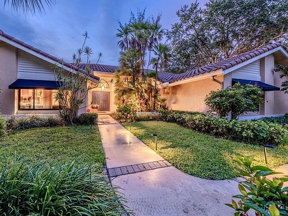 5th image of 7801 S Woodridge Drive