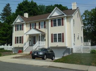 44 Spruce St #44, Winchester, MA 01890