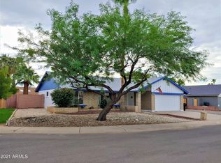 3202 N Woodburne Dr, Chandler, AZ 85224
