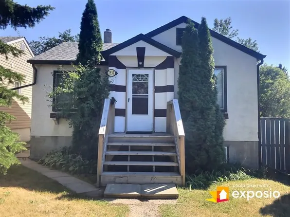 1A 112th Ave NW #7537, Edmonton, AB T5B 0G8