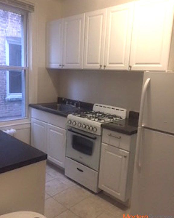 1st image of 3316 31st Ave APT 2R