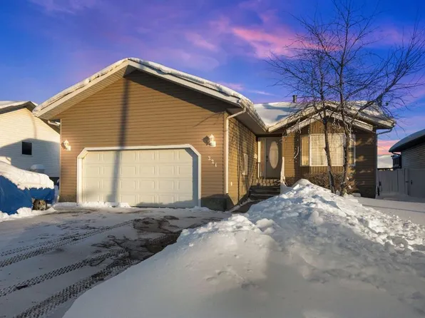 224 E Shetland Gdns, Wood Buffalo, AB T9H 5M5