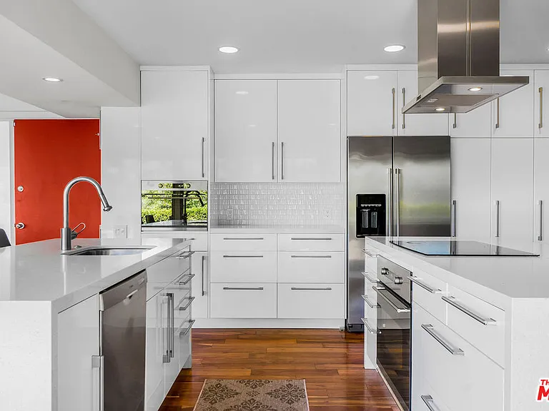 7290 Packwood Trl — Photo 8