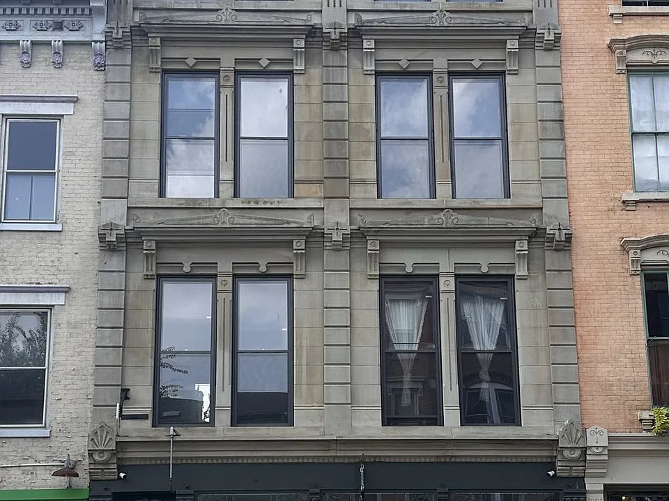 1329 Main St