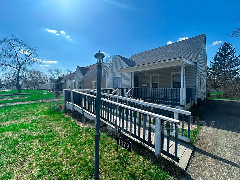 1879 Jermain Dr — Photo 1