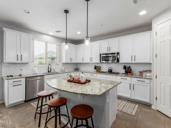 21434 W TERRI LEE Drive, Buckeye, AZ 85396