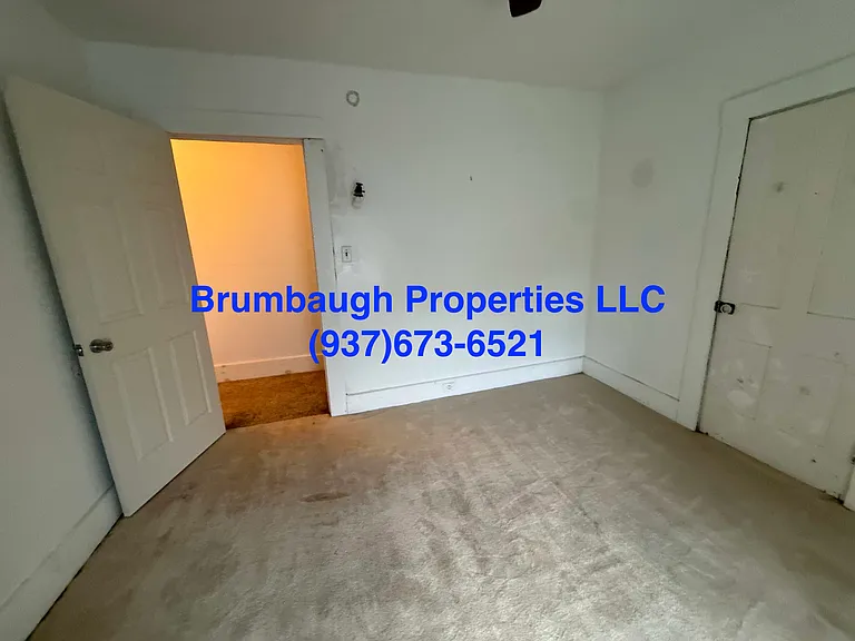 1027 Park Ave — Photo 56