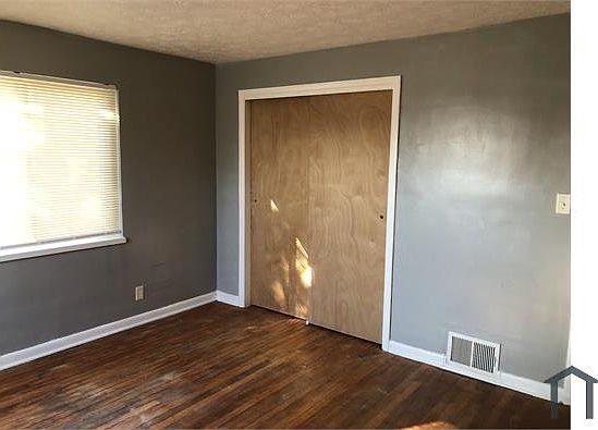 5th image of 52 E Burton Ave #4