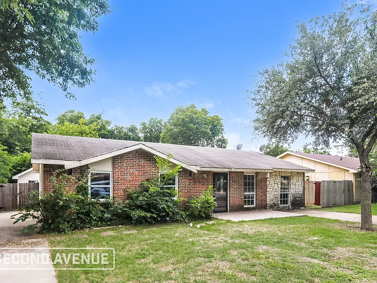 124 Cambridge Dr — Photo 22