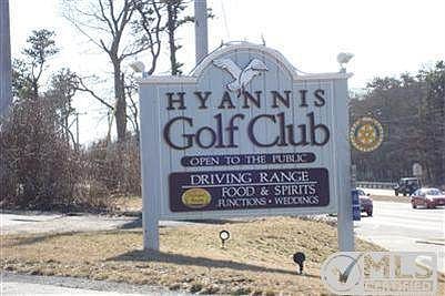 local public golf course, short drive