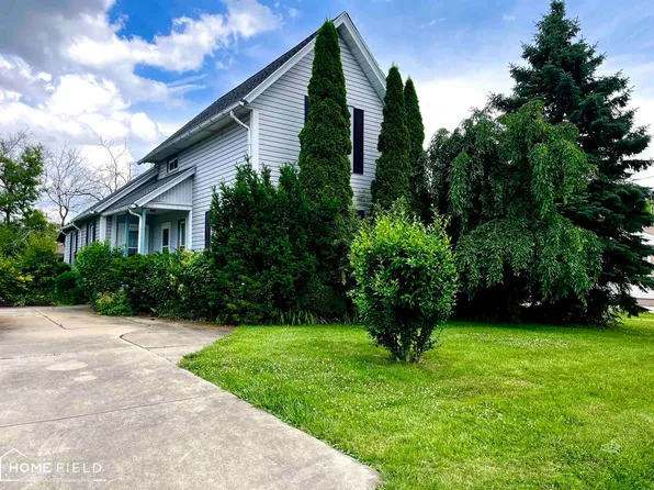 1412 Summit St, Owosso, MI 48867