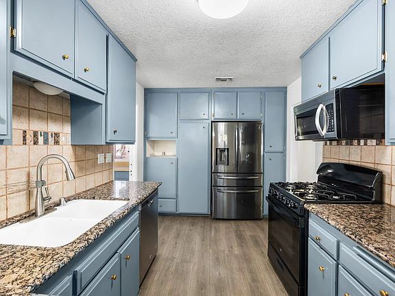 3rd image of 7595 Teak Way