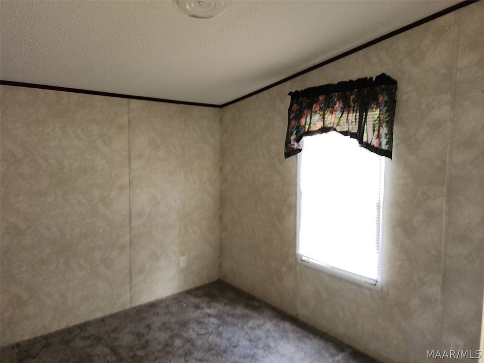 2nd image of 1680 County Road 81