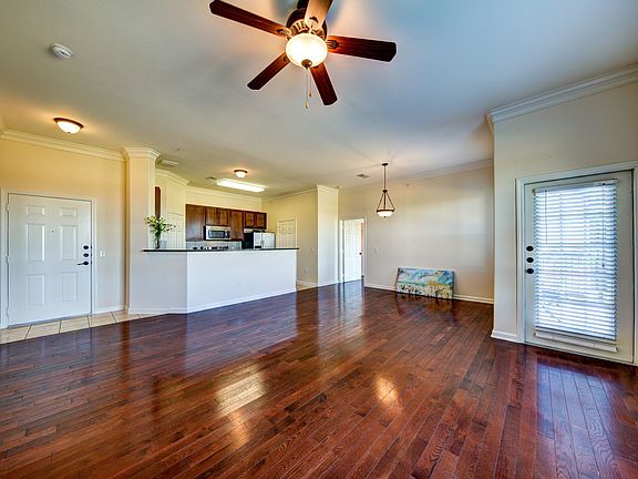 4th image of 605 Winterfield Dr APT 2904