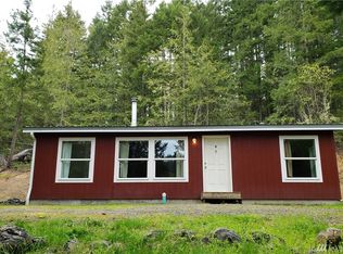 617 E Angeles Ridge Rd, Port Angeles, WA 98362