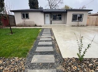 916 N Mooney Blvd, Visalia, CA