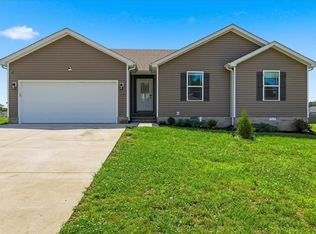 460 Lansing Ln, Bowling Green, KY 42101