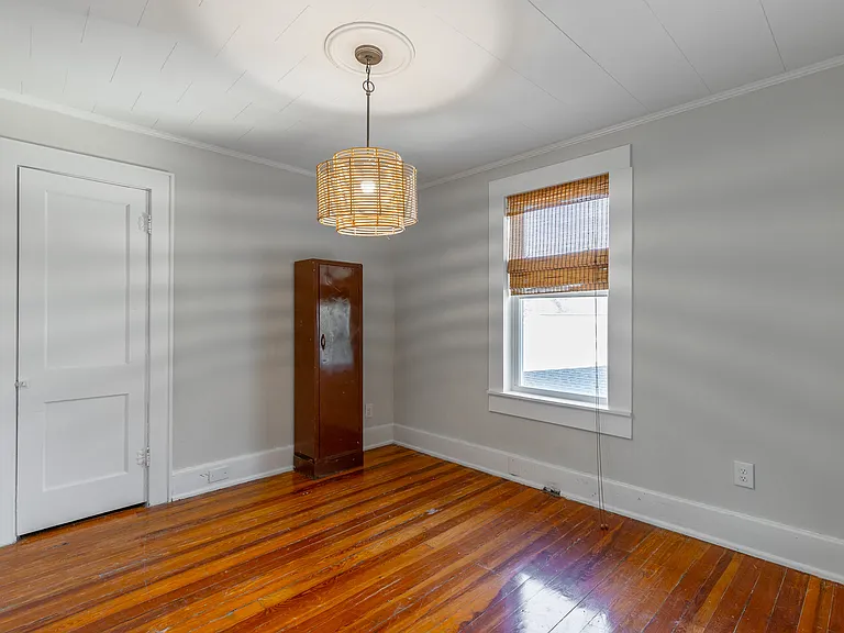 516 Moonhollow Ln — Photo 11