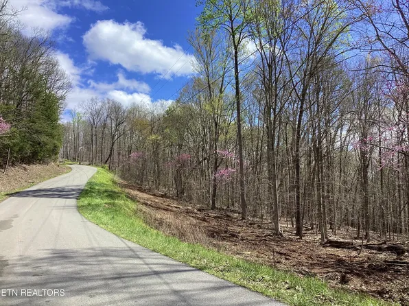 123 Norris Shores Dr, Sharps Chapel, TN 37866