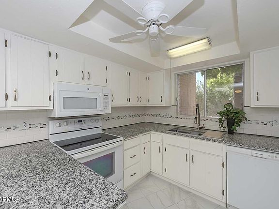 2nd image of 4323 N 106TH Avenue