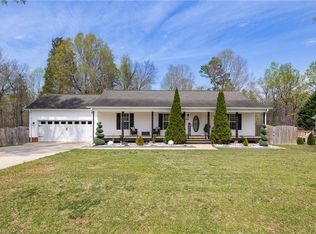 244 Rock Quarry Dr, Thomasville, NC 27360