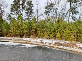 1918 River Ridge Pl, Hopewell, VA 23860