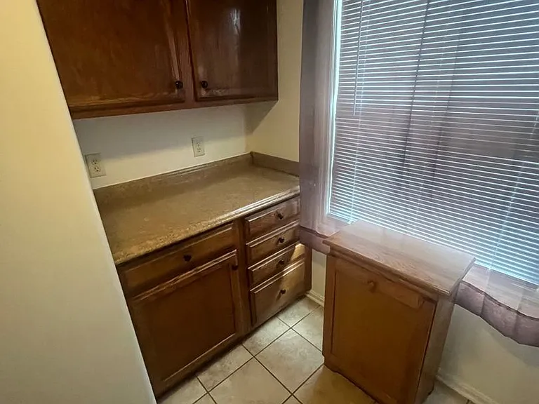 15 Hampton Dr — Photo 10