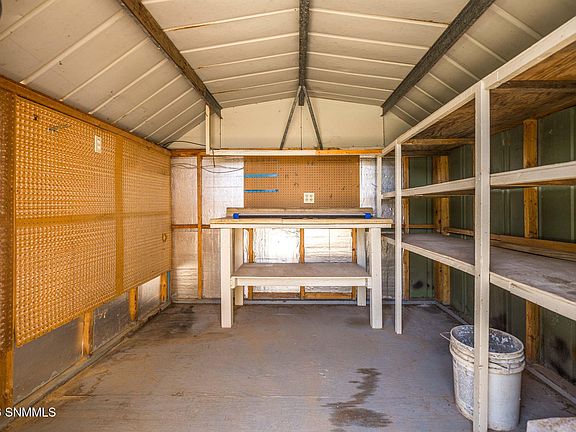 5th image of 1837 Defiance Rd