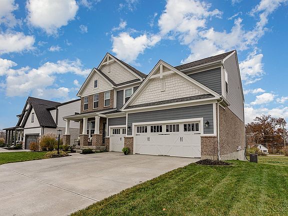 2nd image of 9292 Gardenside Ln