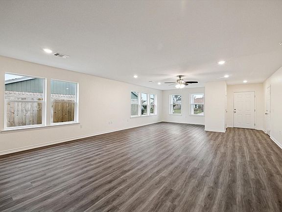 3rd image of 7907 Breda Dr