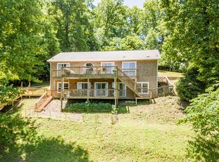 100 Maiden Ln, Hardy, VA 24101