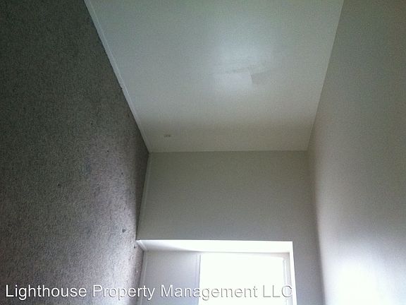 5th image of 4723 Circle Shore Dr SE APT 202