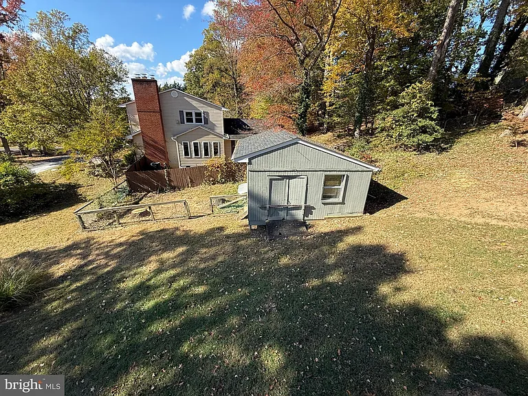 453 Walnut Dr — Photo 46