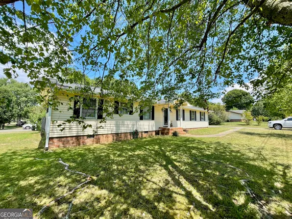 206 Mathis Dr NW, Rome, GA 30165