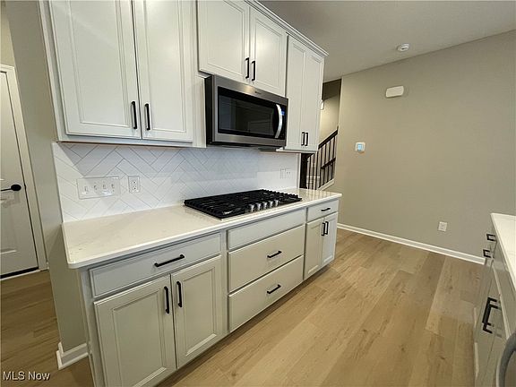 7th image of this home