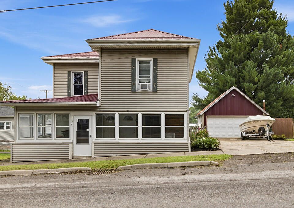 1st image of 134 Main St