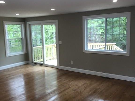 4th image of 3 Jefferson Dr