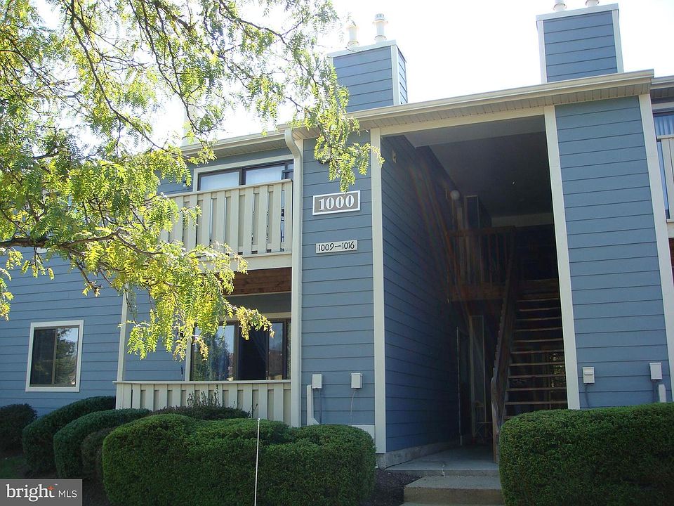 1st image of 1015 Thornton Ct