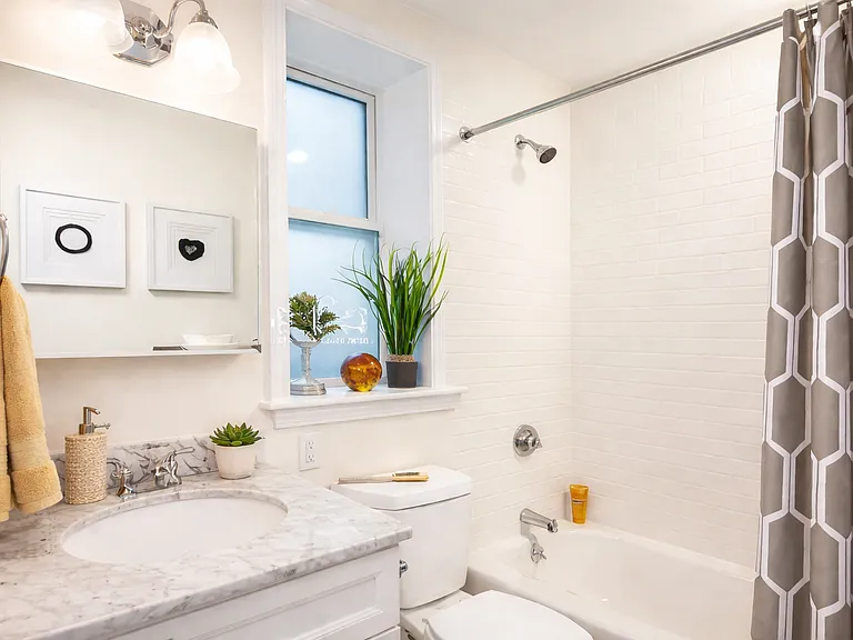 7 Chauncy St #34 — Photo 4