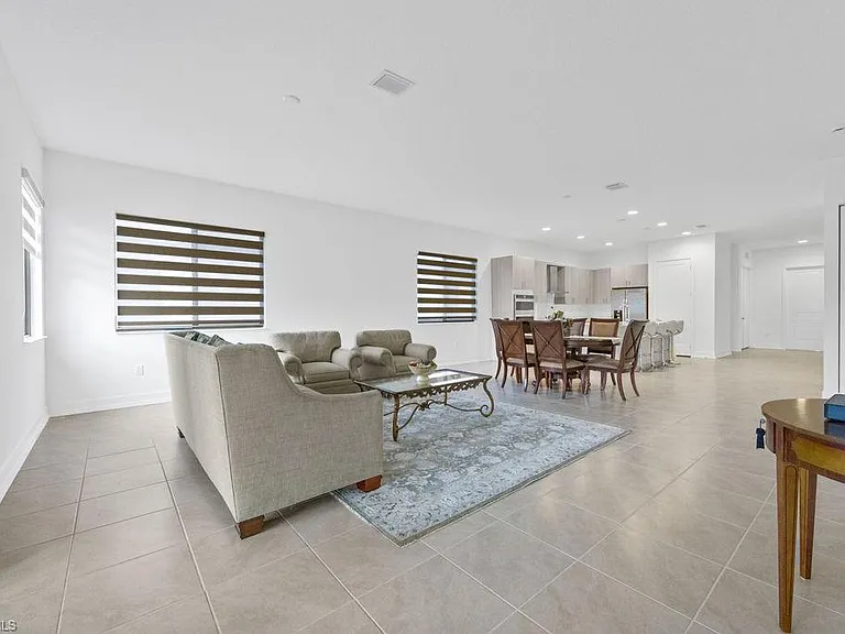 5293 Marano Dr — Photo 10