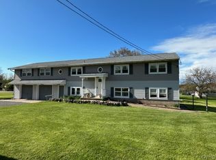 3903 Seneca Tpke, Canastota, NY 13032