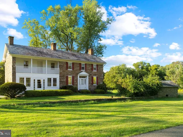 7014 Sladek Rd, New Hope, PA 18938