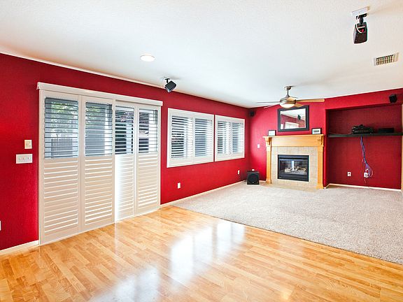 4th image of 2694 Maybrook Dr