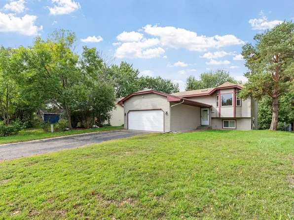 1652 84th Ct N, Brooklyn Park, MN 55444