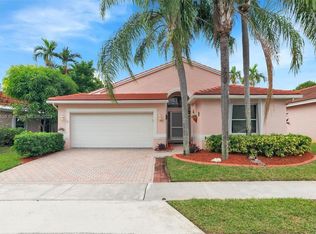 1614 SW 149th Ave, Hollywood, FL 33027