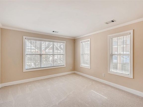 5th image of 1885 Hickory Station Cir
