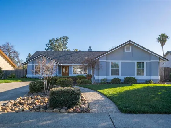 2995 Howard Dr, Redding, CA 96001